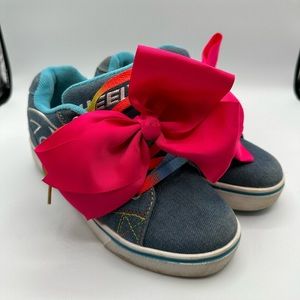 Heelys Jojo Siwa Edition Youth Skate Shoes with Wheel Size 3 Blue Ribbon Pink